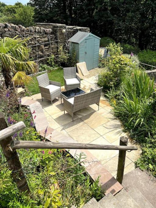 17Th Century Cottage With Hidden Garden Steeton Esterno foto